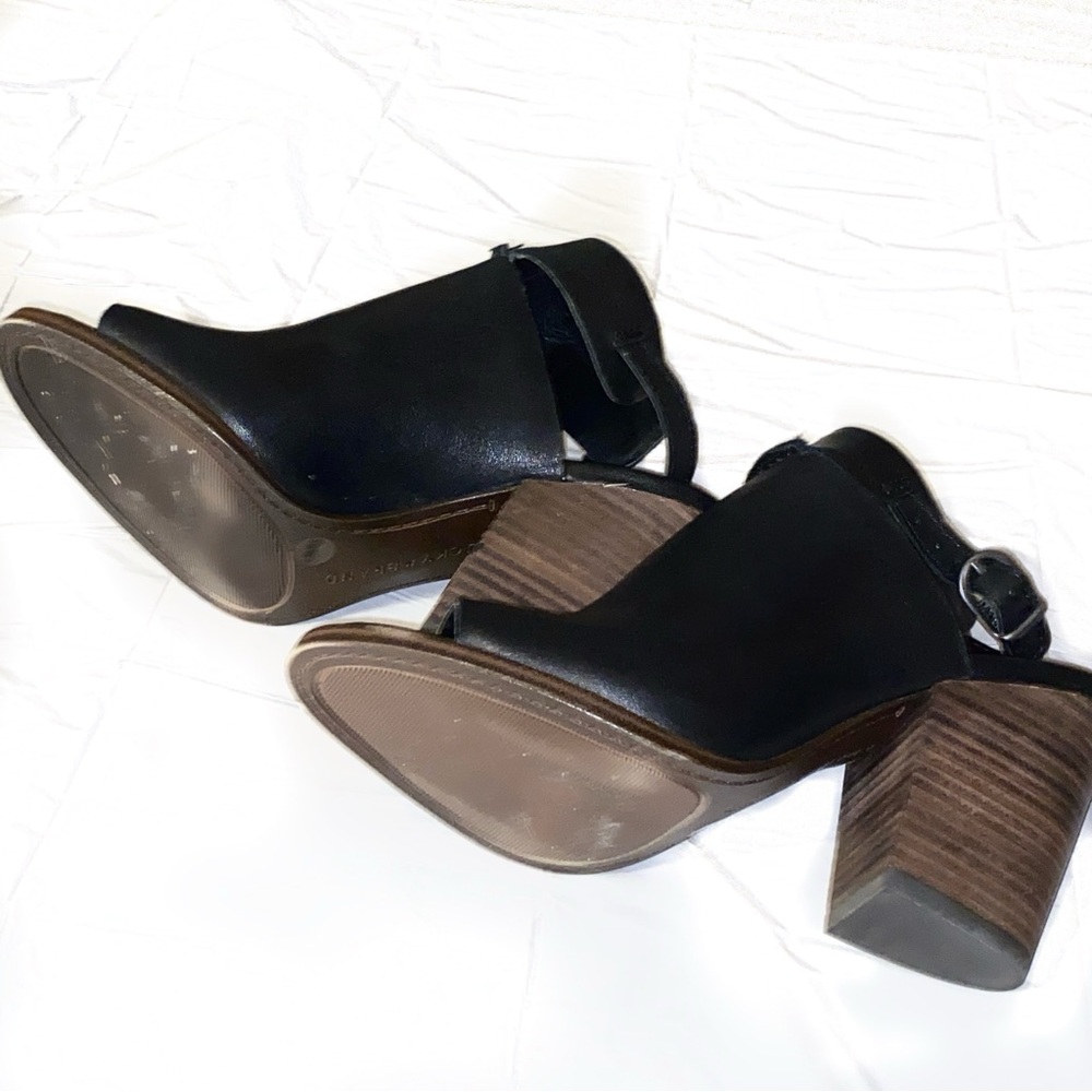 Lucky Brand Black Leather Women's Heeled Sandals - Picture 6 of 9
